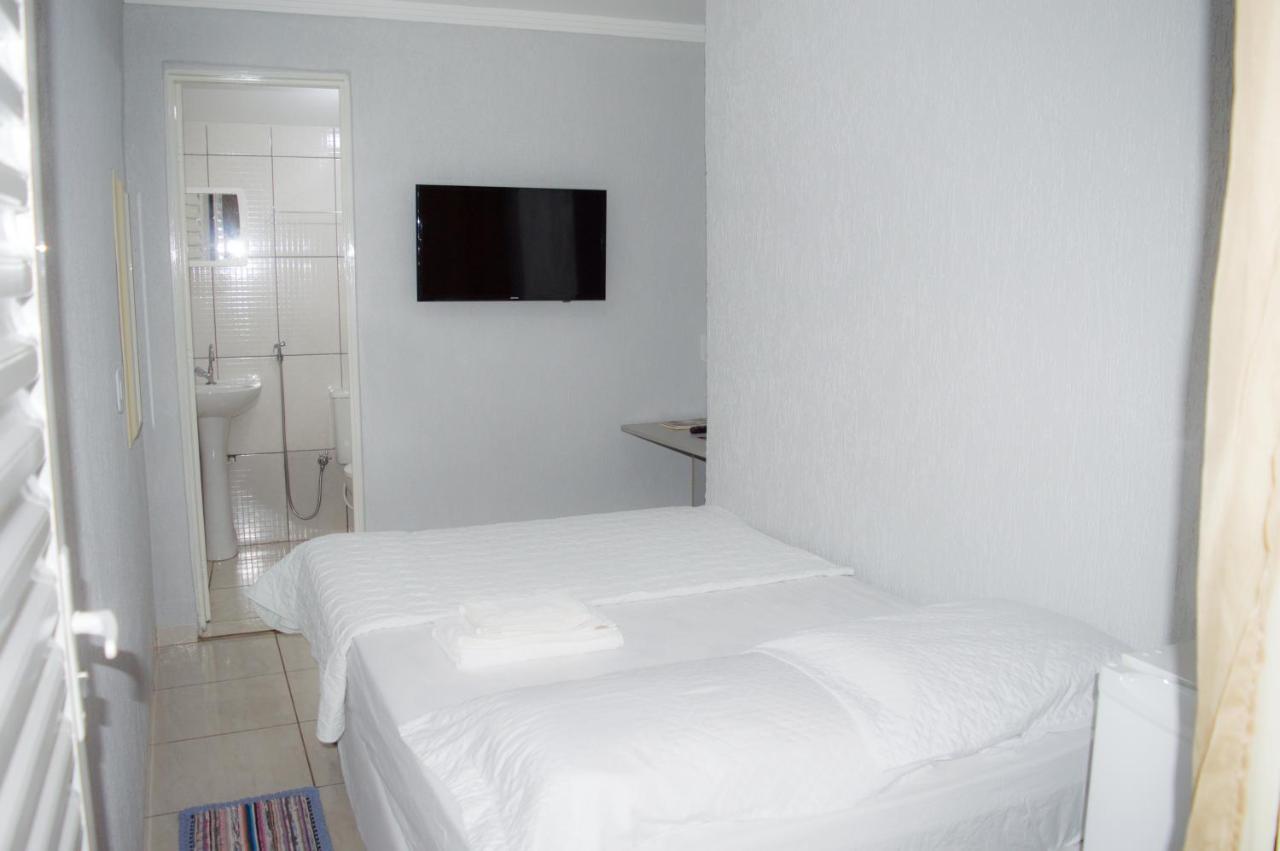 Hostel Prime Rio Verde Exteriör bild