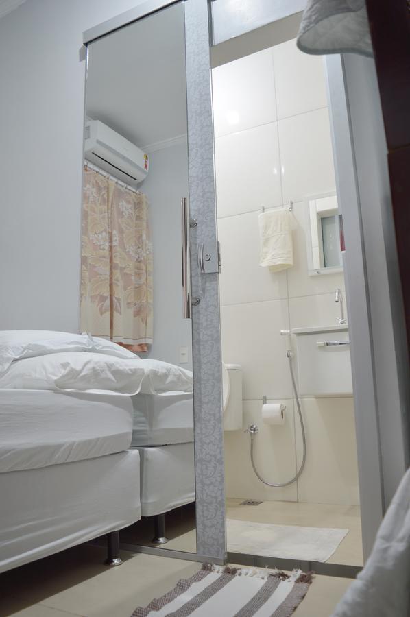 Hostel Prime Rio Verde Exteriör bild